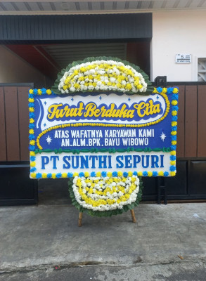 Papan Bunga Duka di Passo