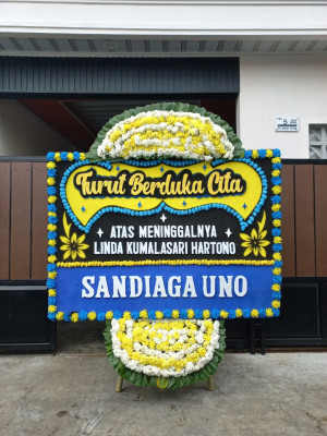 Papan Bunga Duka di Passo